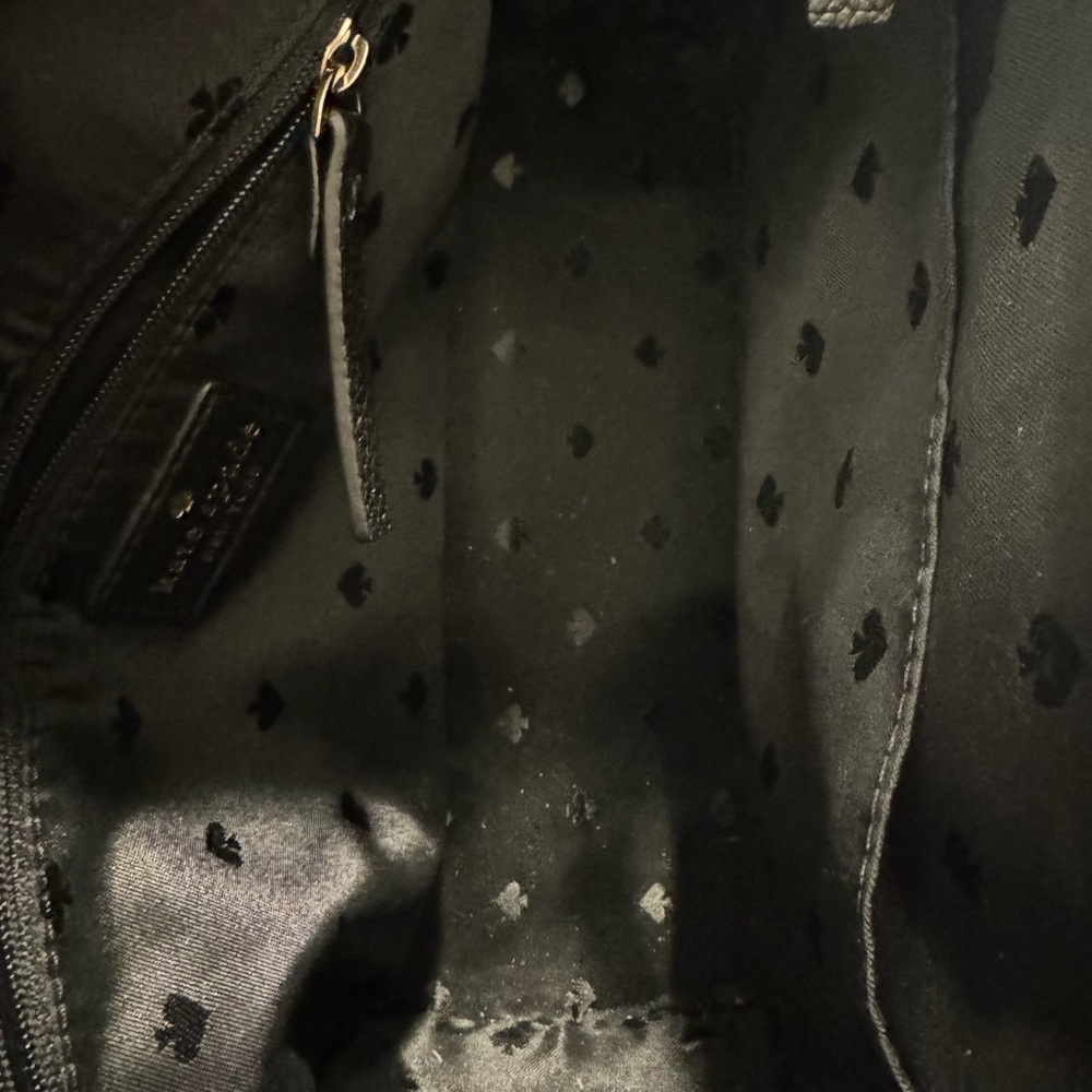 ♠️kate spade♠️ Bag Chester Street Tassel Sm - Picture 7 of 9